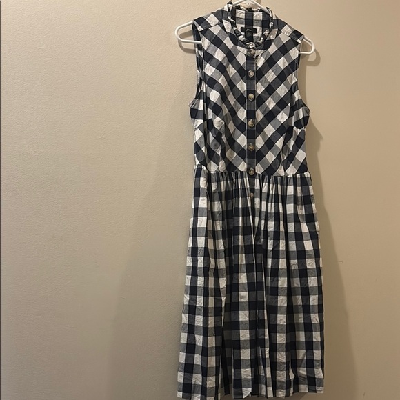 J. Crew Navy and White Checkered dress - 100% cotton - size 10 - pockets - Picture 1 of 6